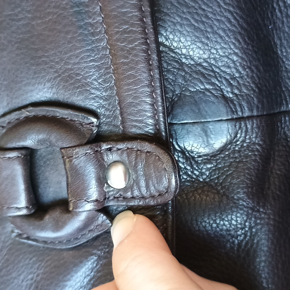 Osgoode Marley Elegant Dark Brown Leather Purse Backpack - Picture 6 of 16
